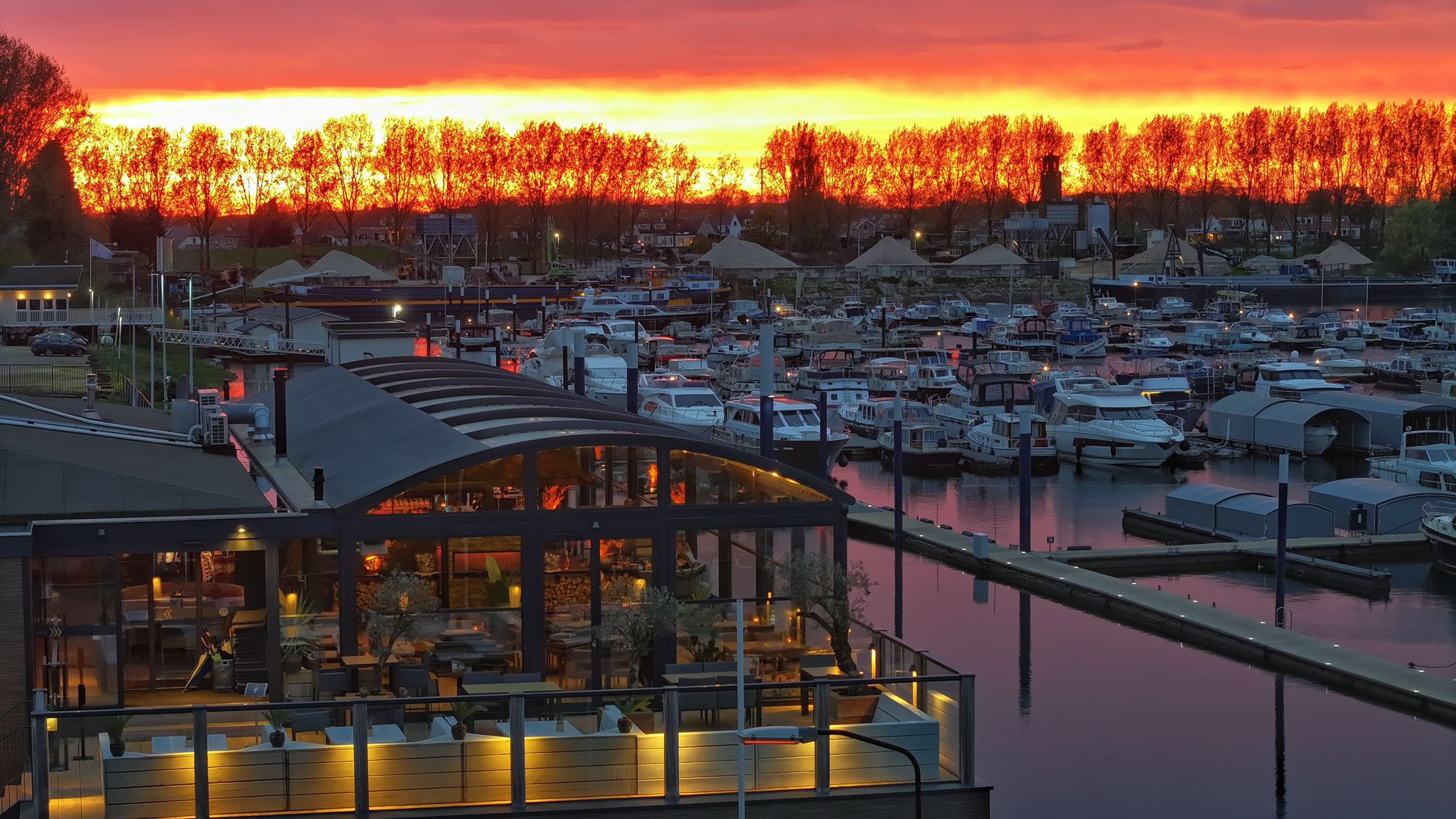 f17a5e63-4c57-4e01-810b-a2e23bd9c986